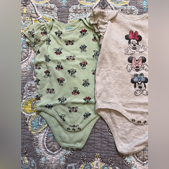 Disney Baby Minnie Mouse Bodysuit Bundle 18 month - Picture 3 of 4